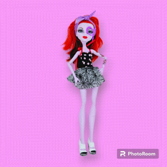 Monster High Operetta Dance Class Doll - Picture 1 of 8